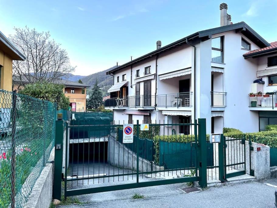 Tresa Bay House - Lugano Lake Lavena Ponte Tresa Exterior photo